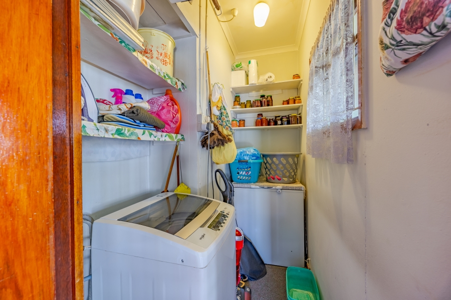 3 Bedroom Property for Sale in Bothasig Western Cape